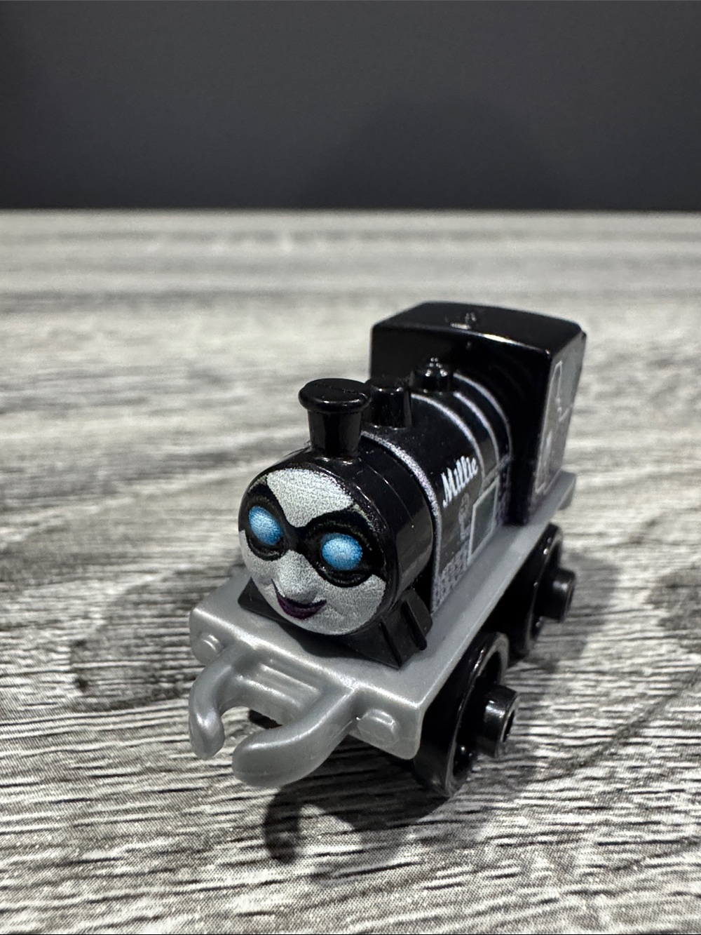 Thomas & Friends | Thomas the Tank Engine Minis: DC Comics: Millie as Catwoman